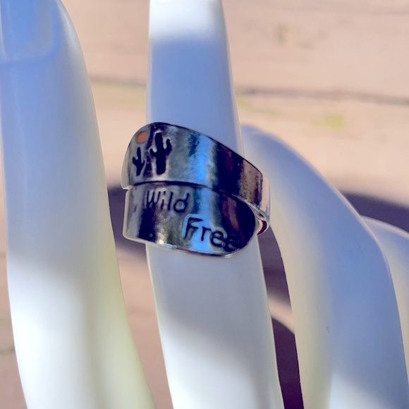 Wild Free Cactus Silver Ring - Picture 5 of 11